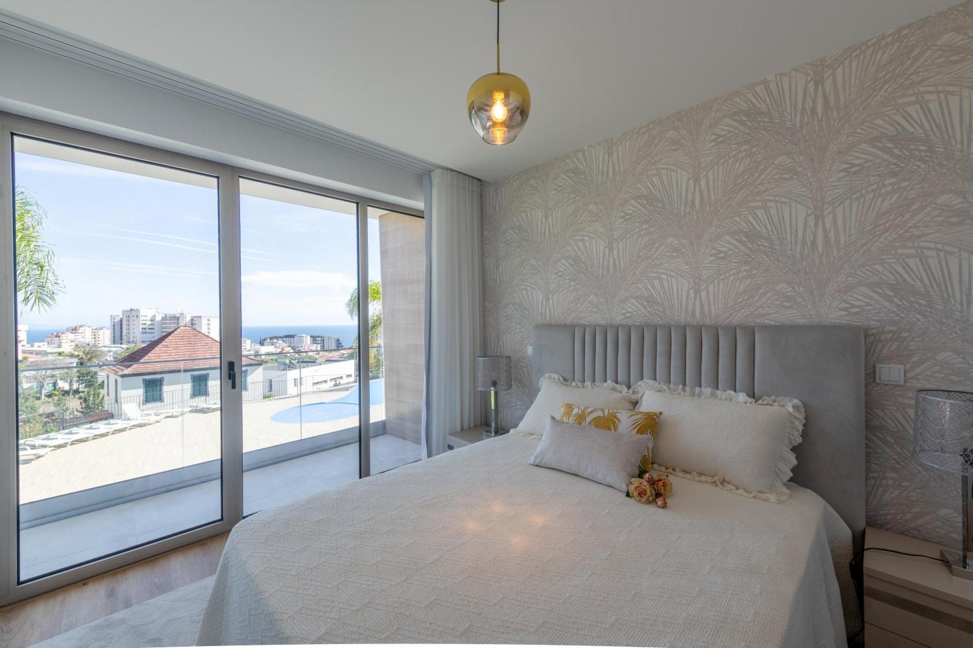 The Queen Apartment Φουνκάλ Εξωτερικό φωτογραφία